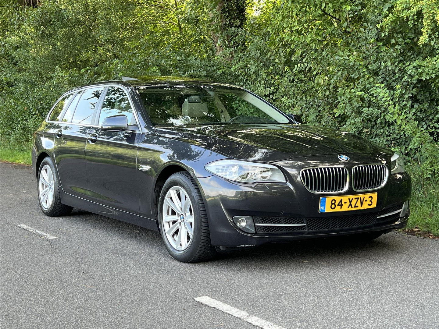 BMW BMW