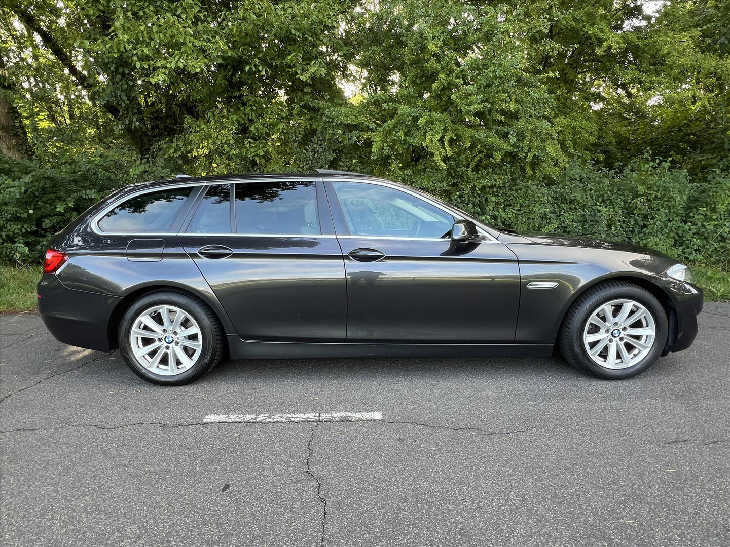 BMW BMW