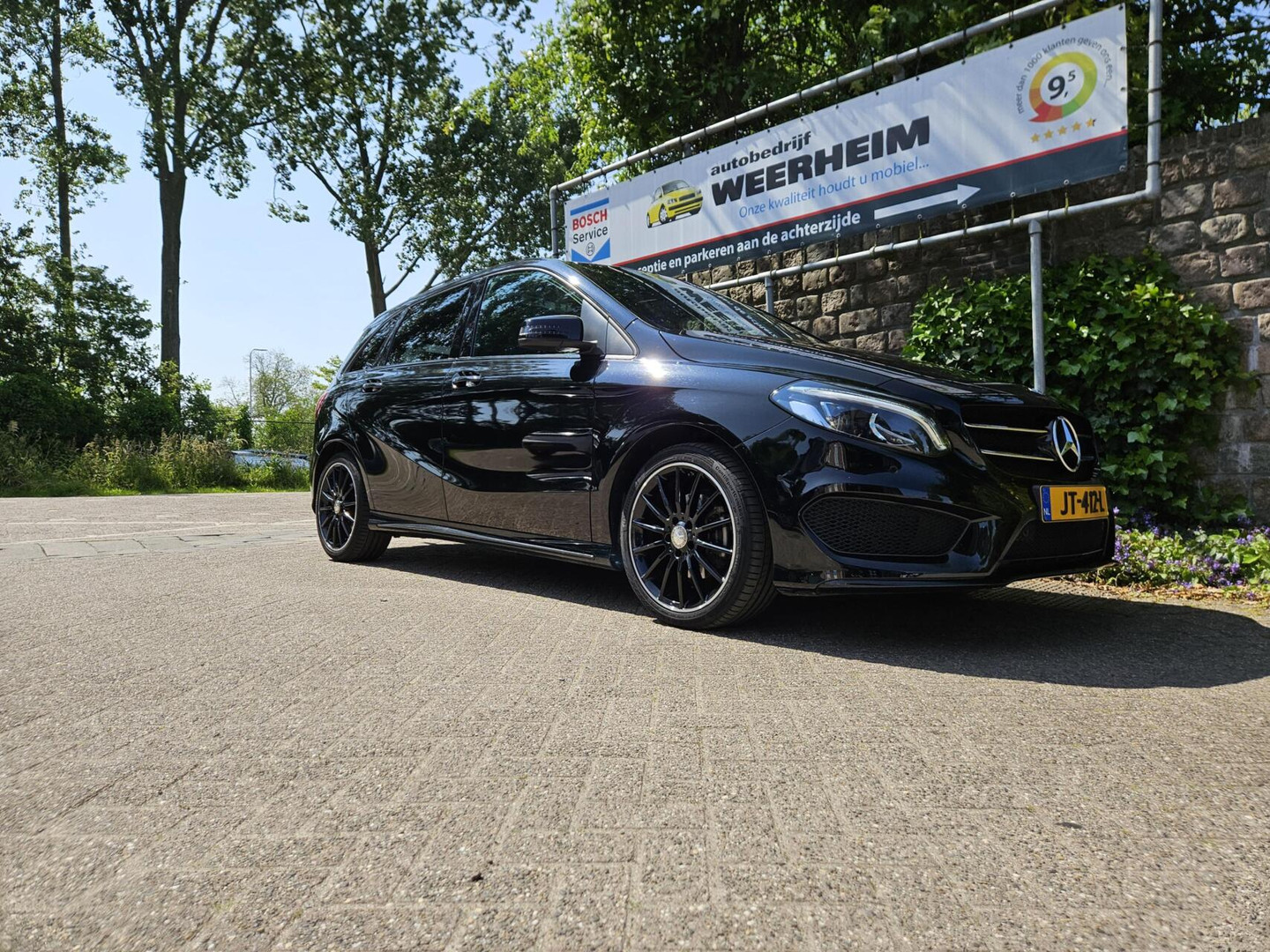 Mercedes-Benz