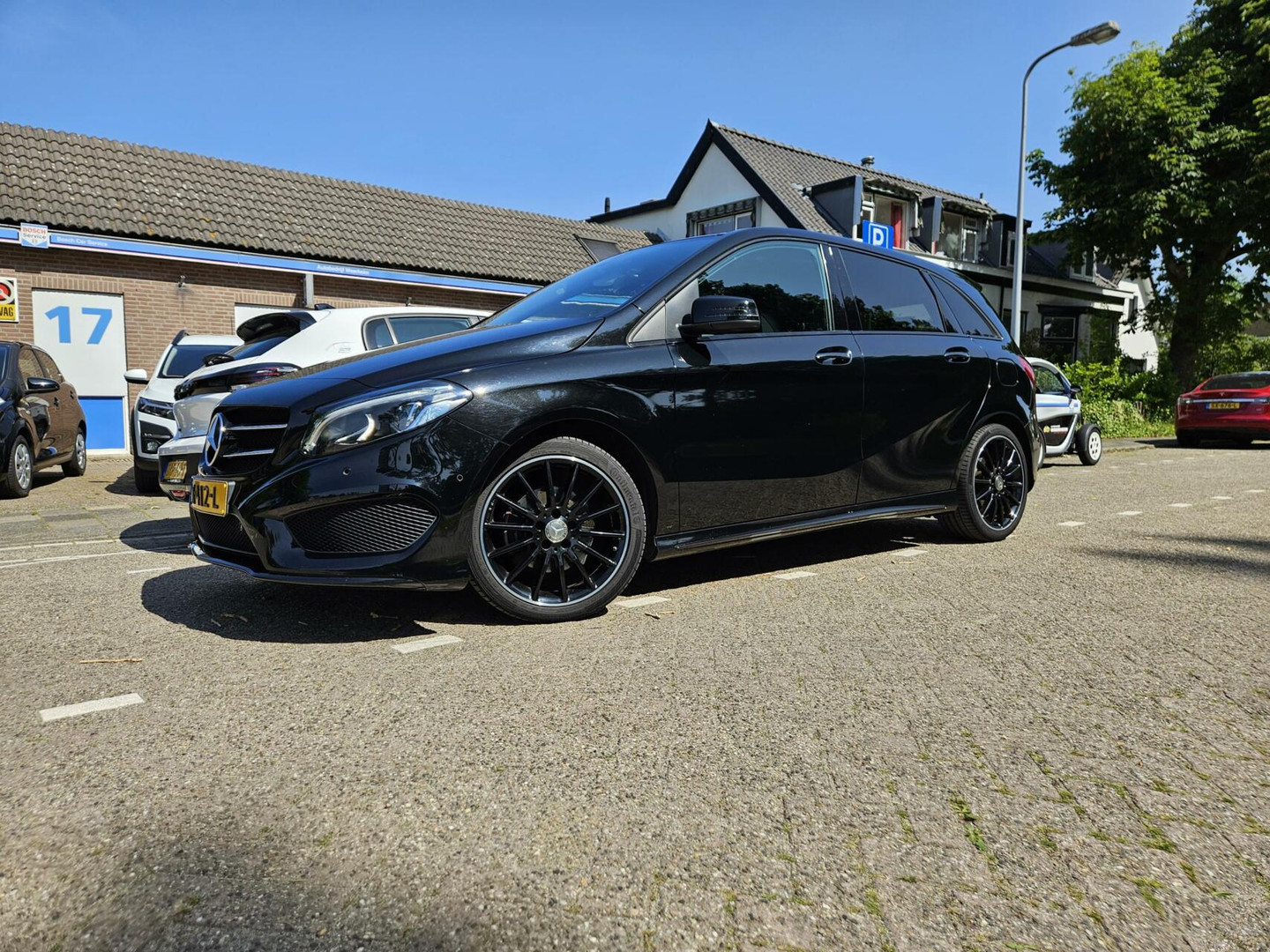 Mercedes-Benz