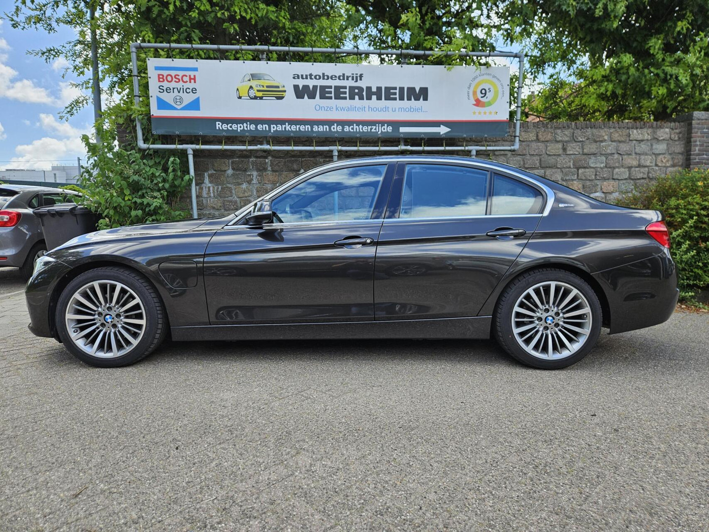 BMW