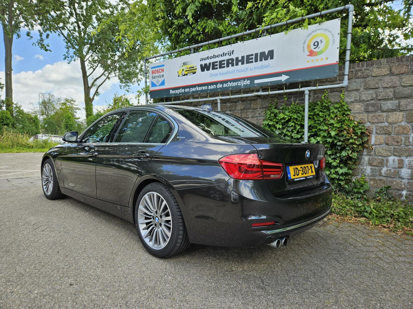 BMW