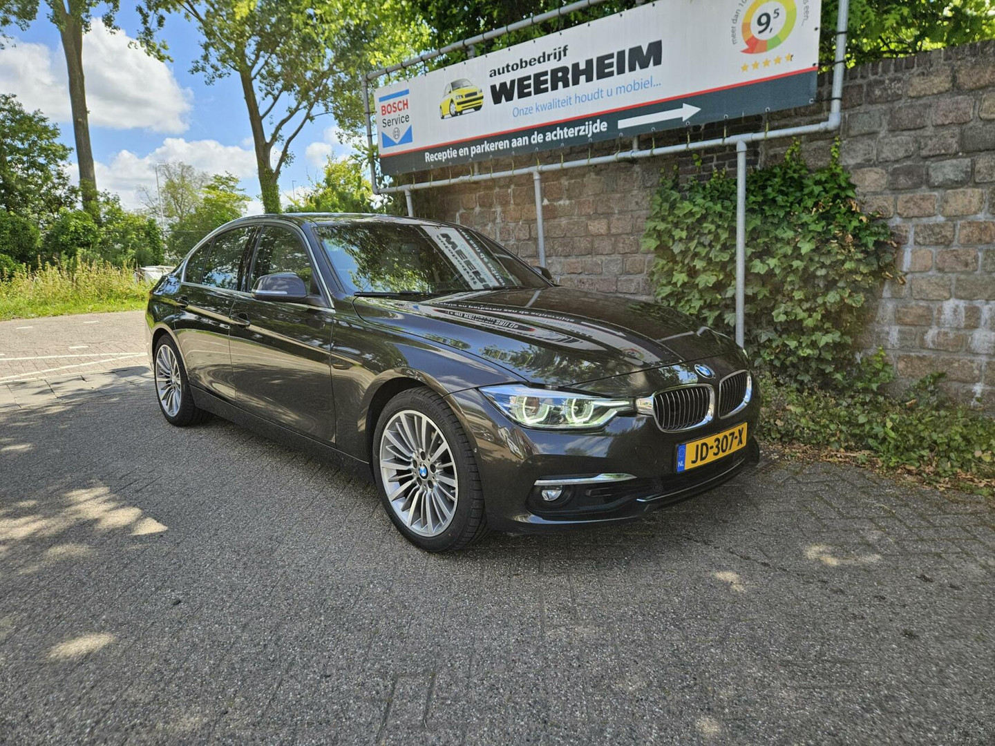 BMW