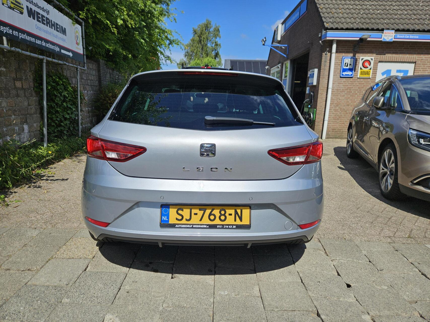 SEAT