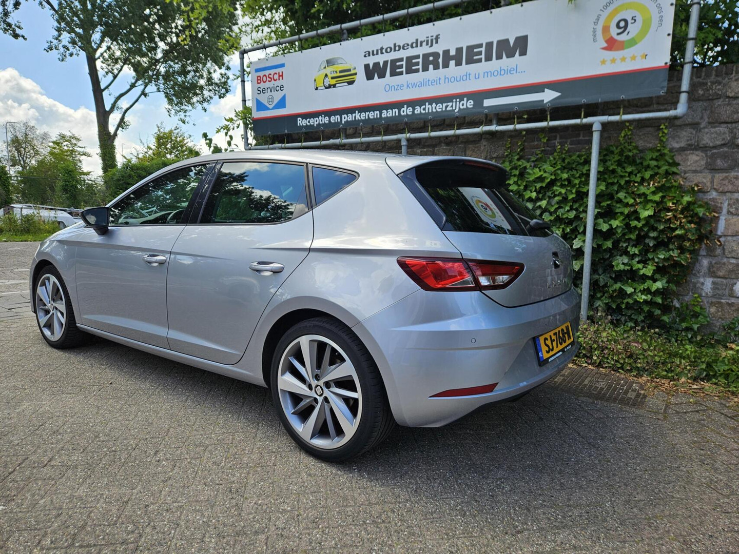 SEAT