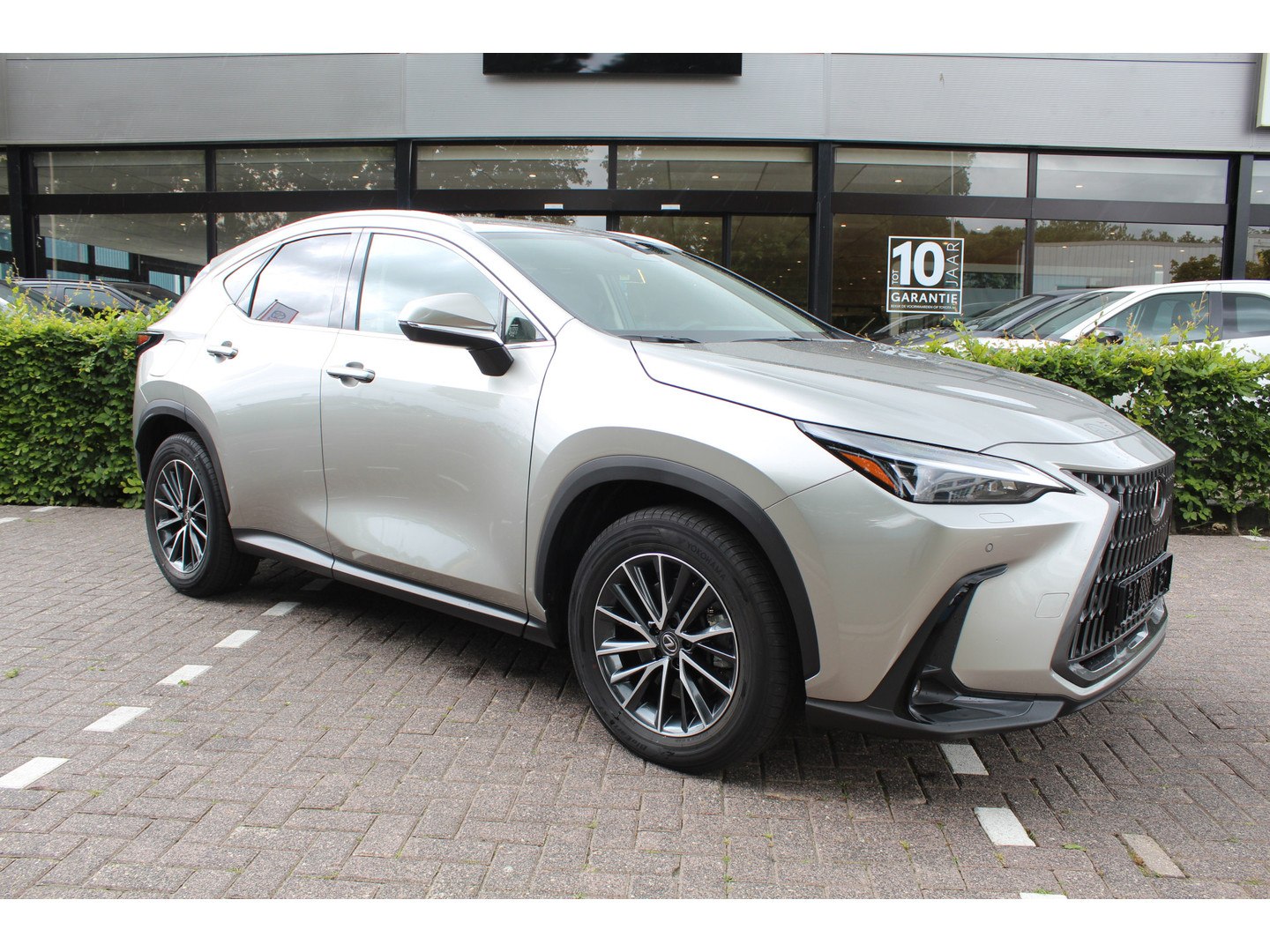 Lexus