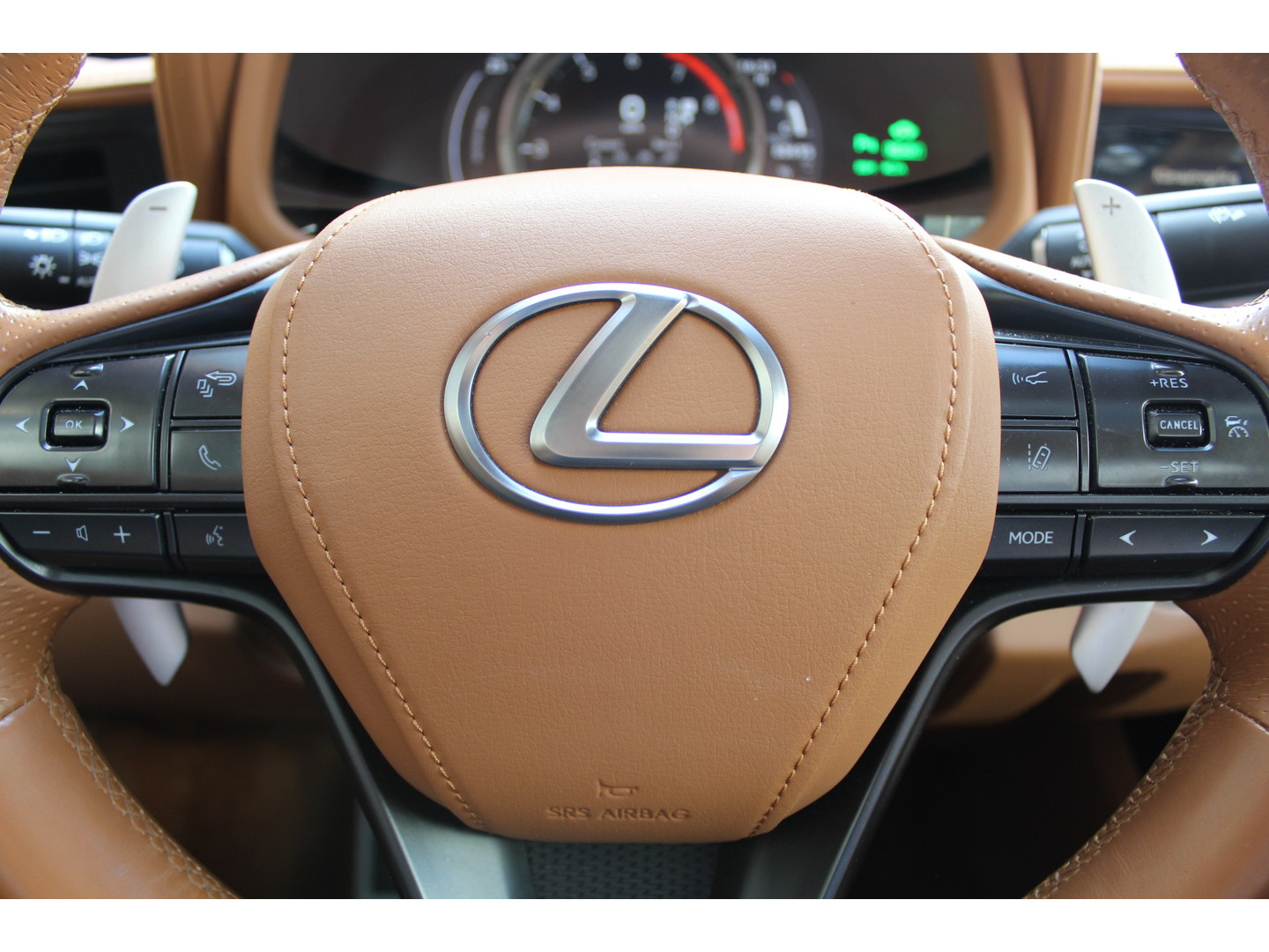 Lexus Lexus