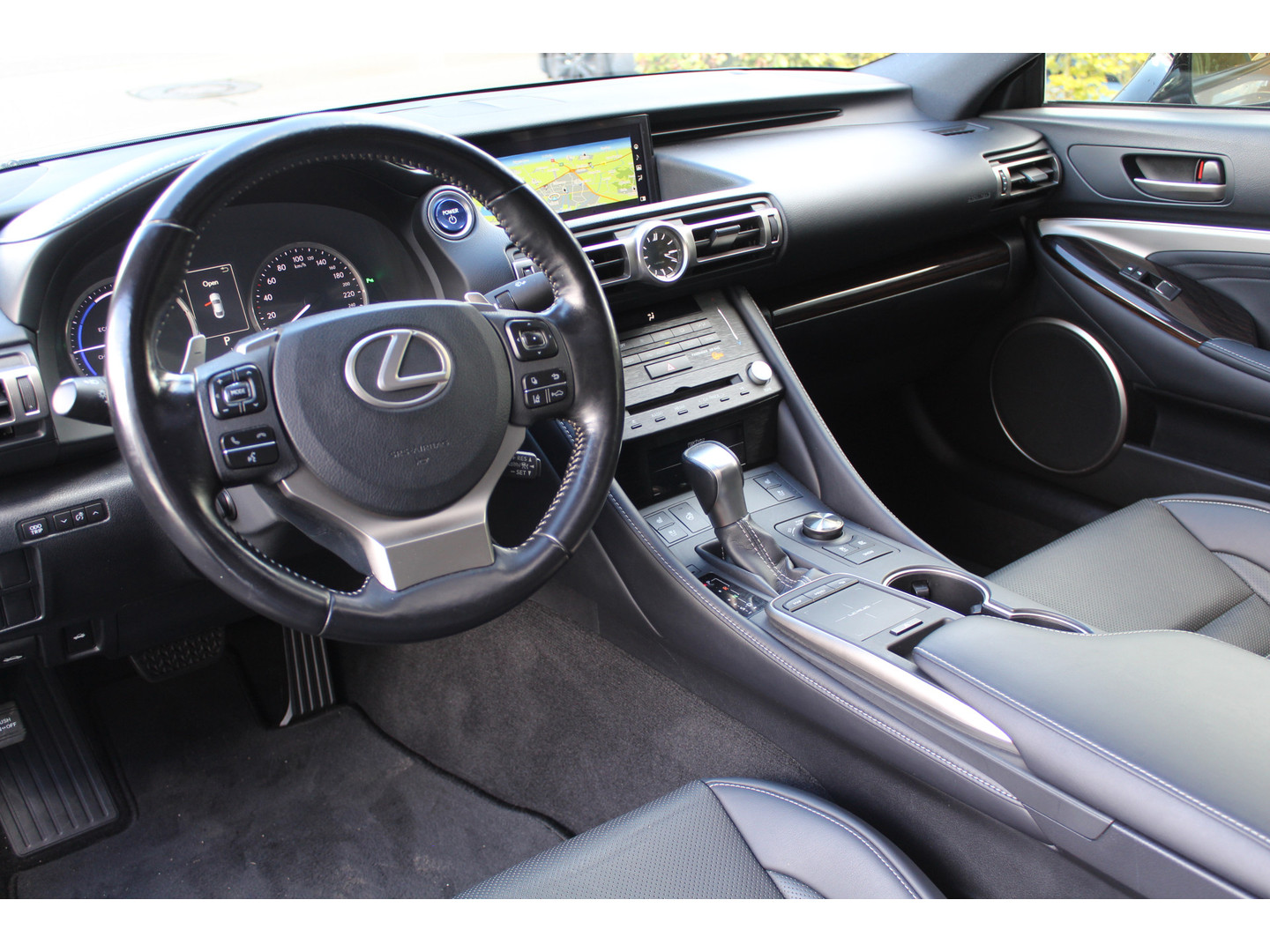 Lexus