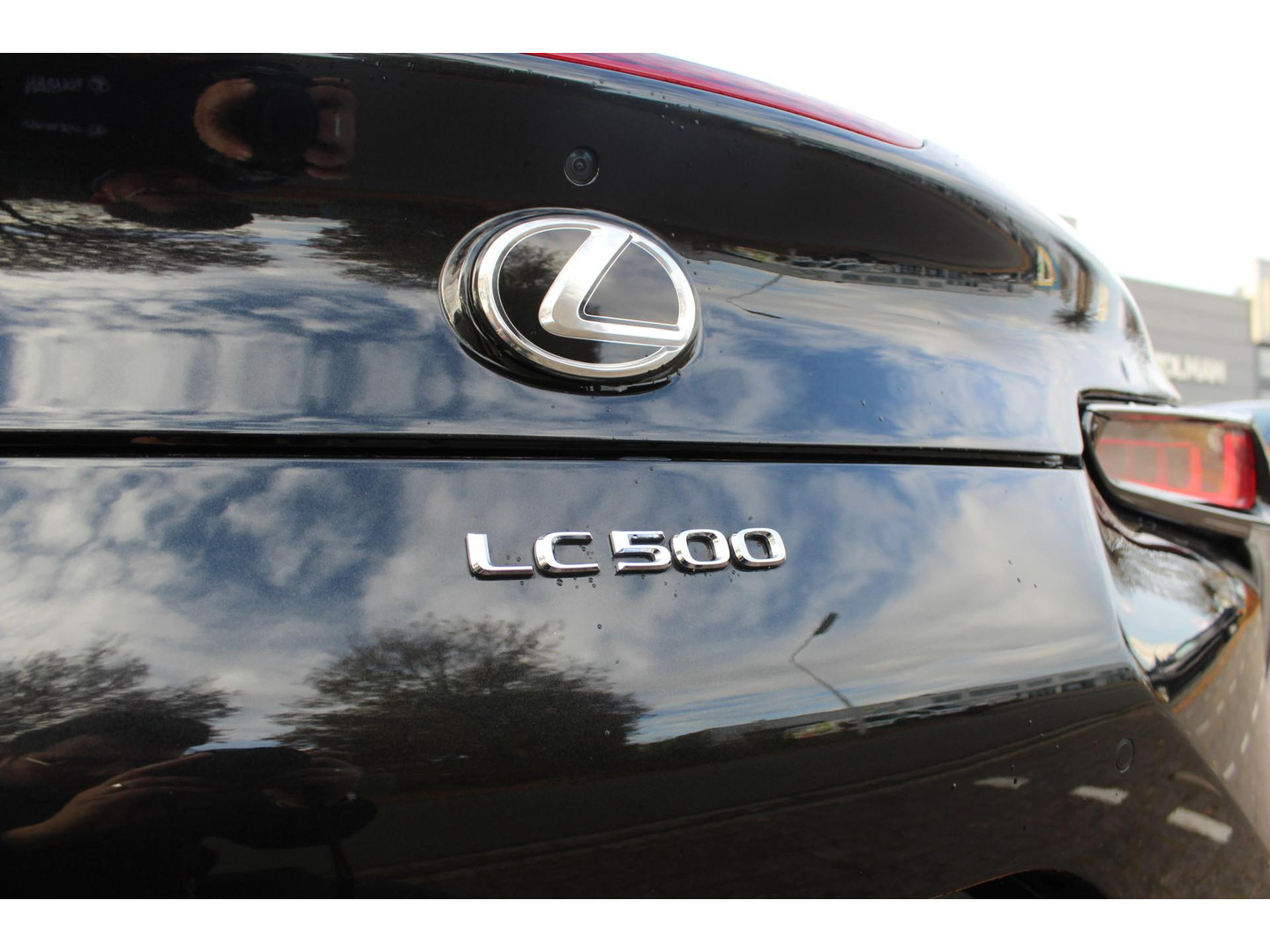 Lexus