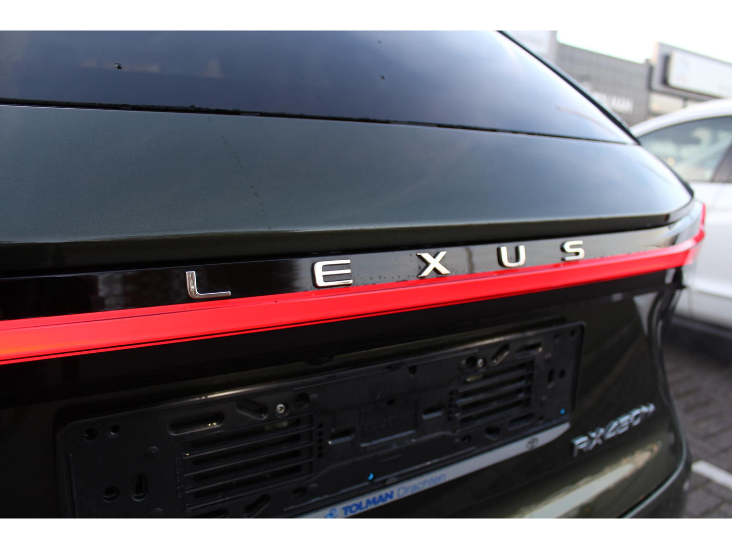 Lexus