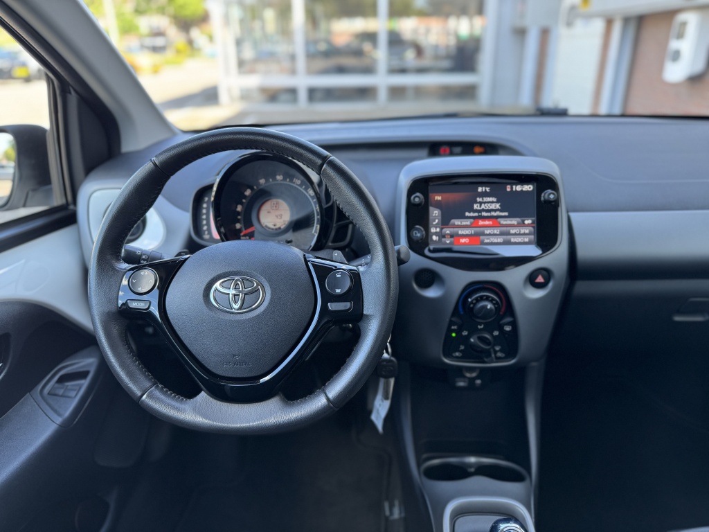Toyota Toyota