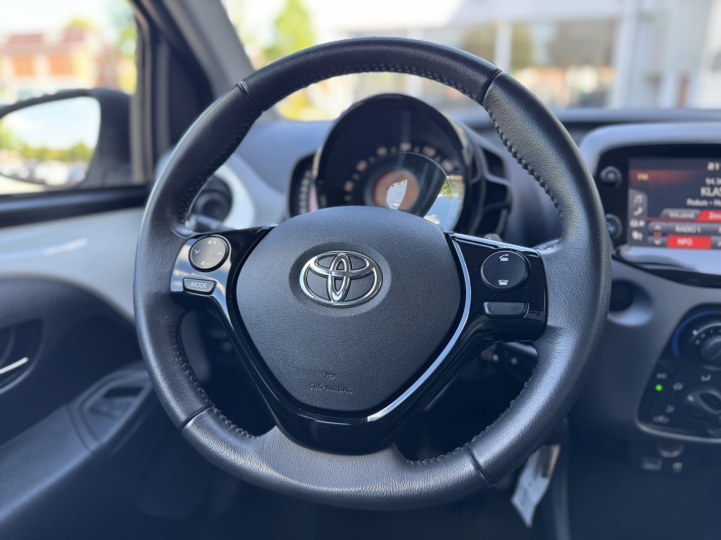 Toyota Toyota