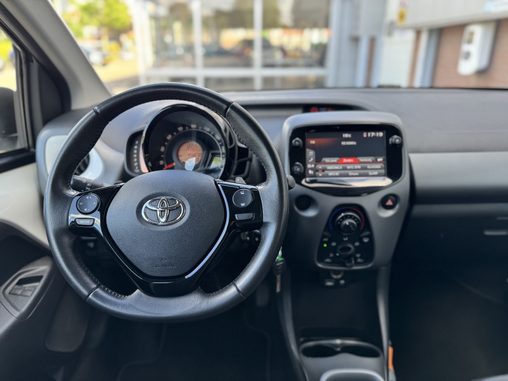 Toyota Toyota