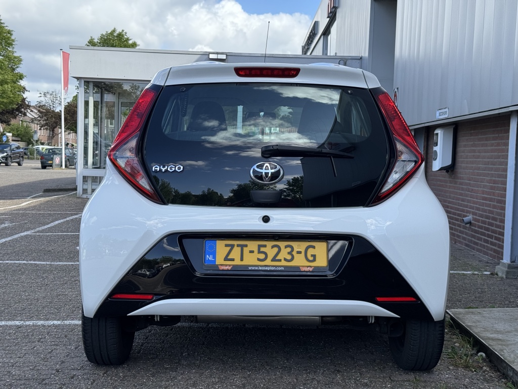 Toyota Toyota