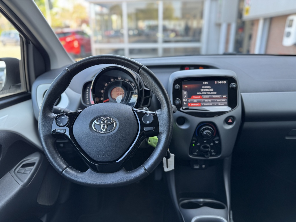 Toyota Toyota