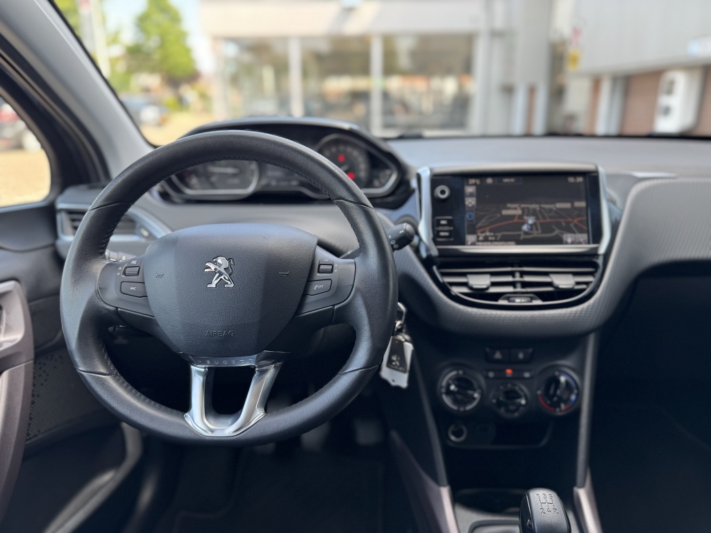 Peugeot Peugeot