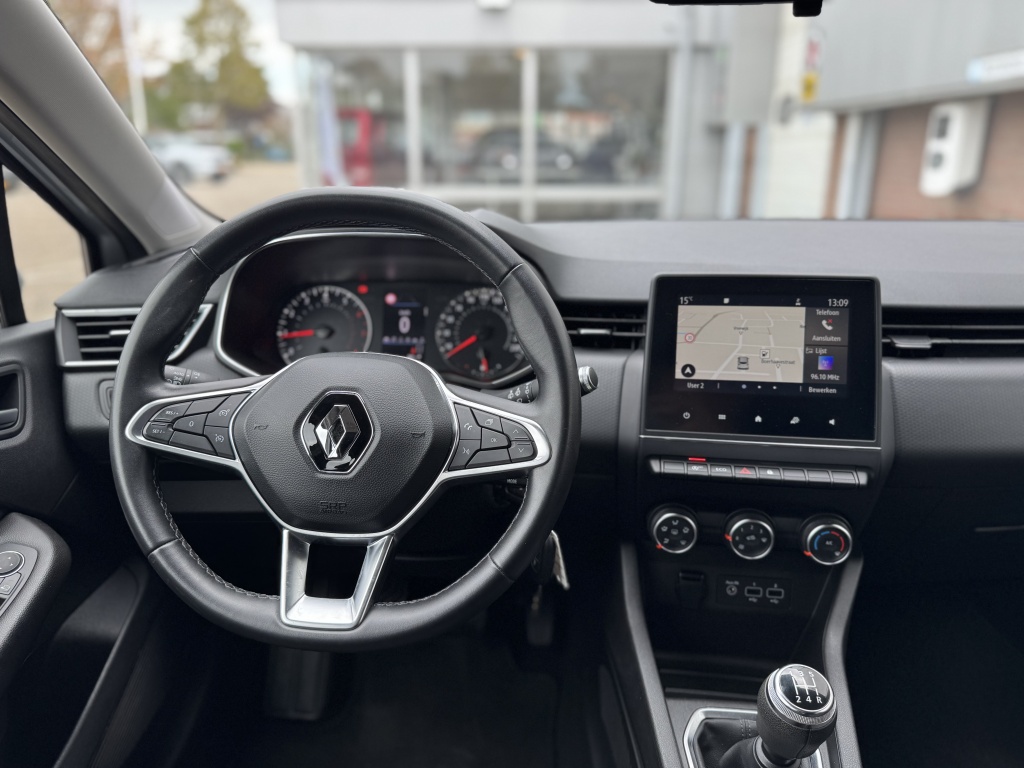 Renault Renault