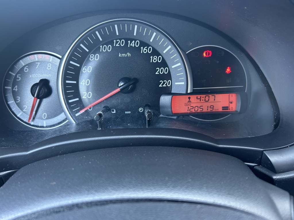 Nissan Nissan