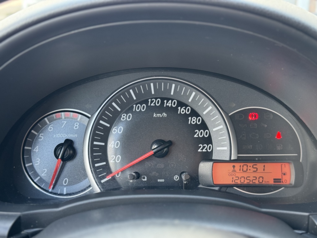 Nissan Nissan