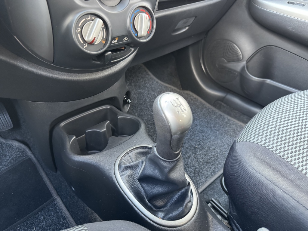 Nissan Nissan