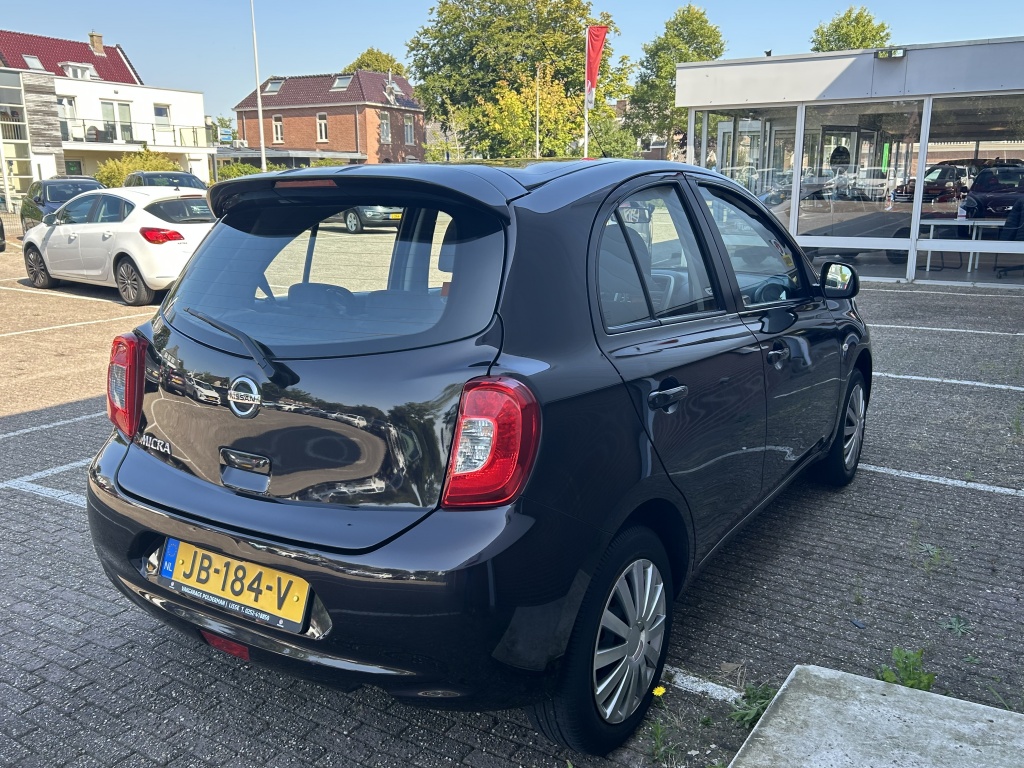 Nissan Nissan