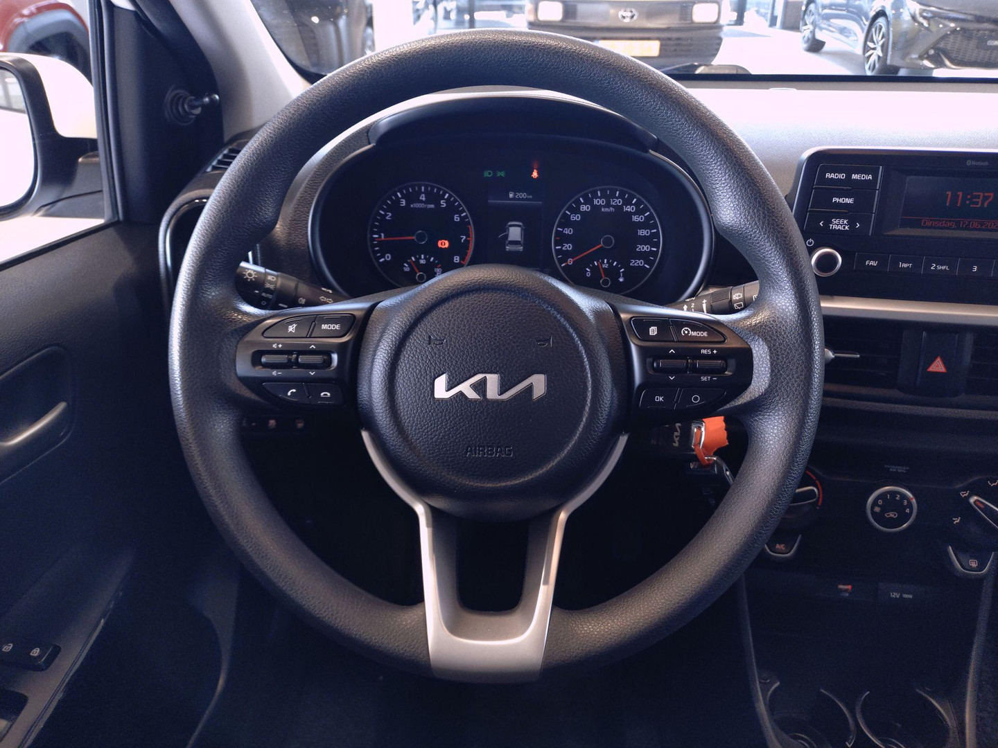 Kia