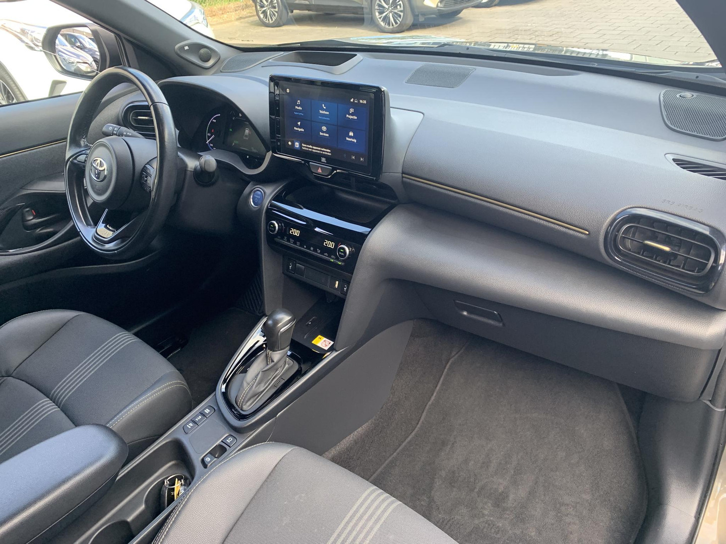 Toyota Toyota
