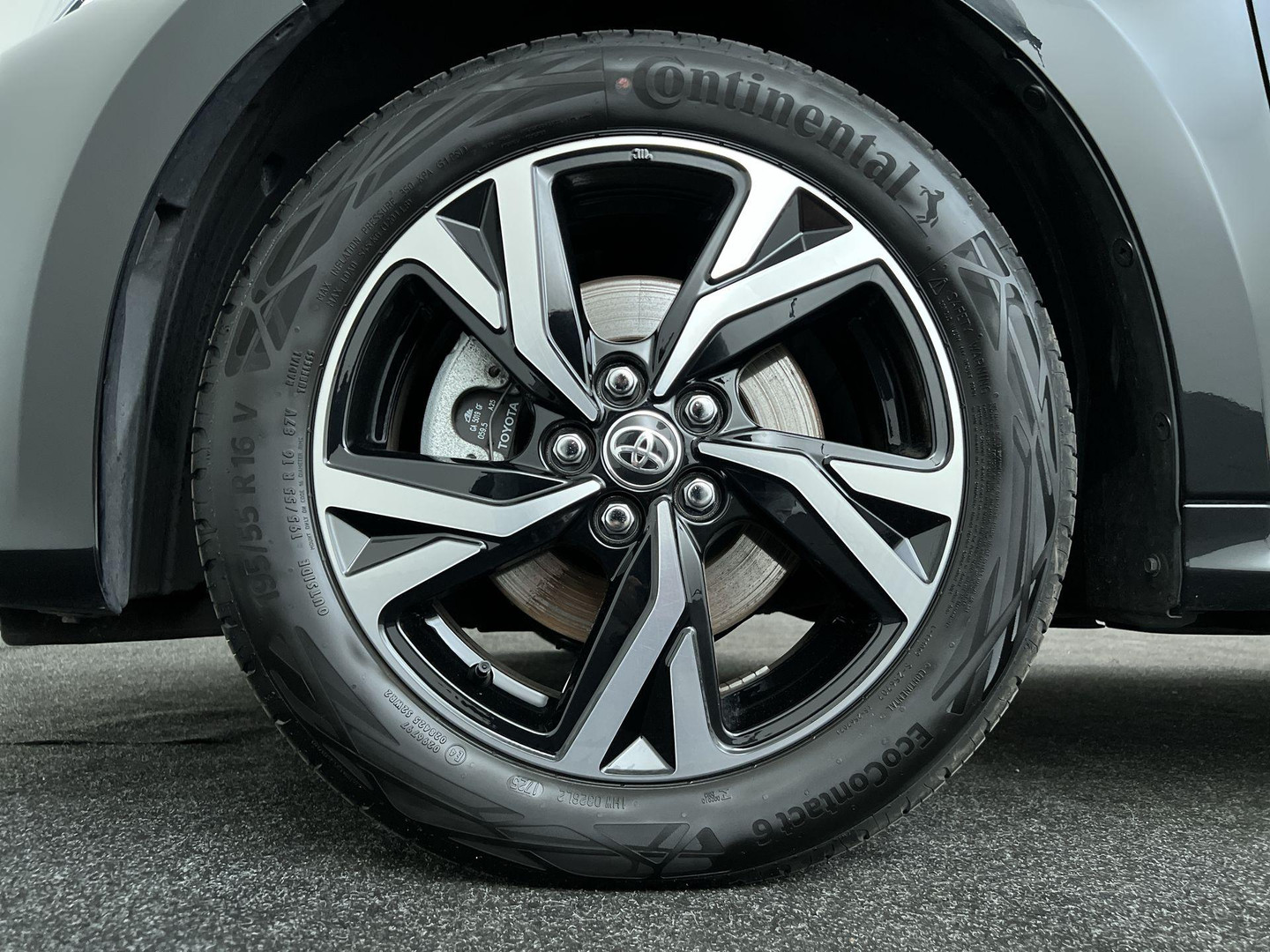 Toyota Toyota