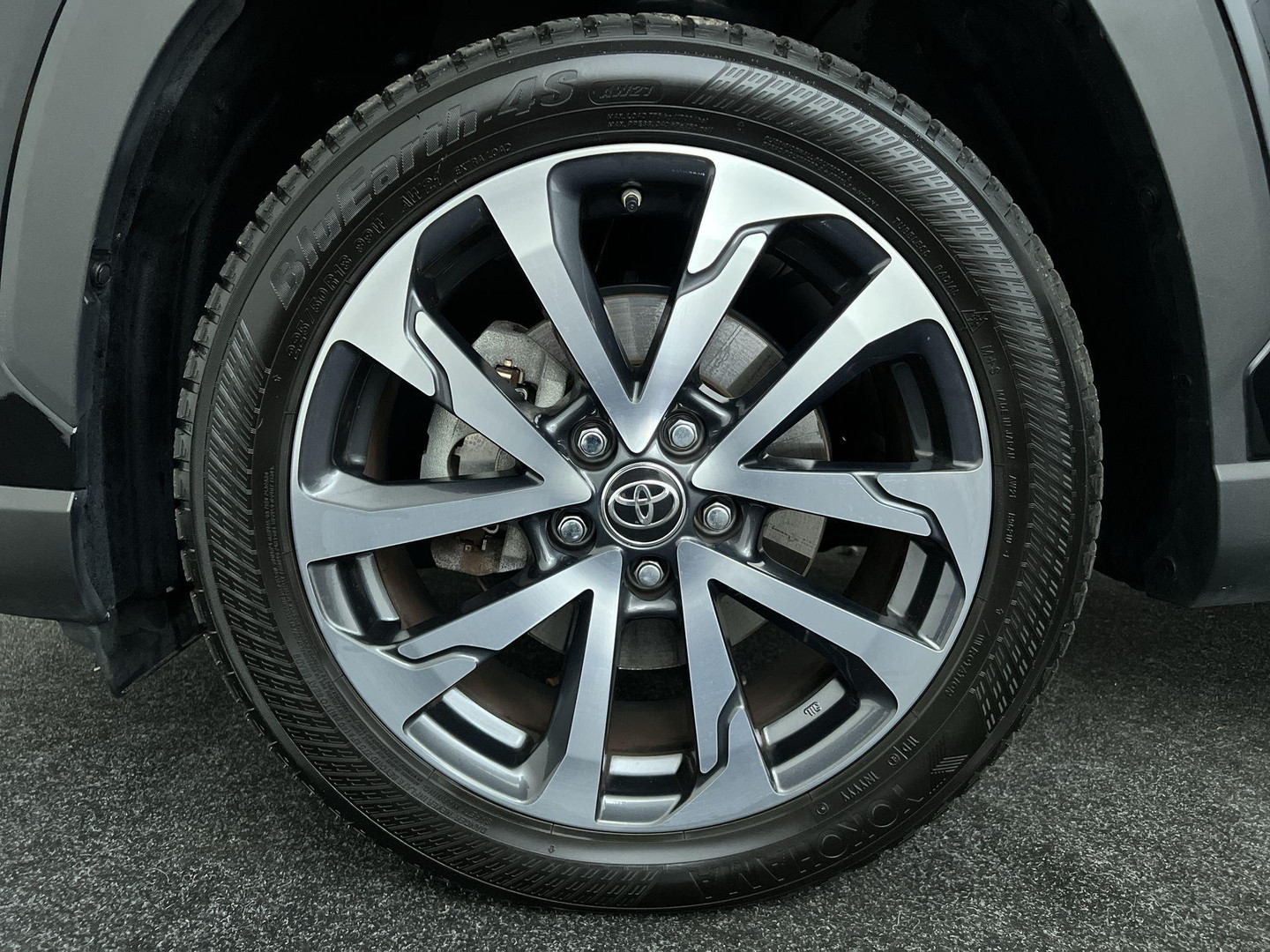 Toyota Toyota
