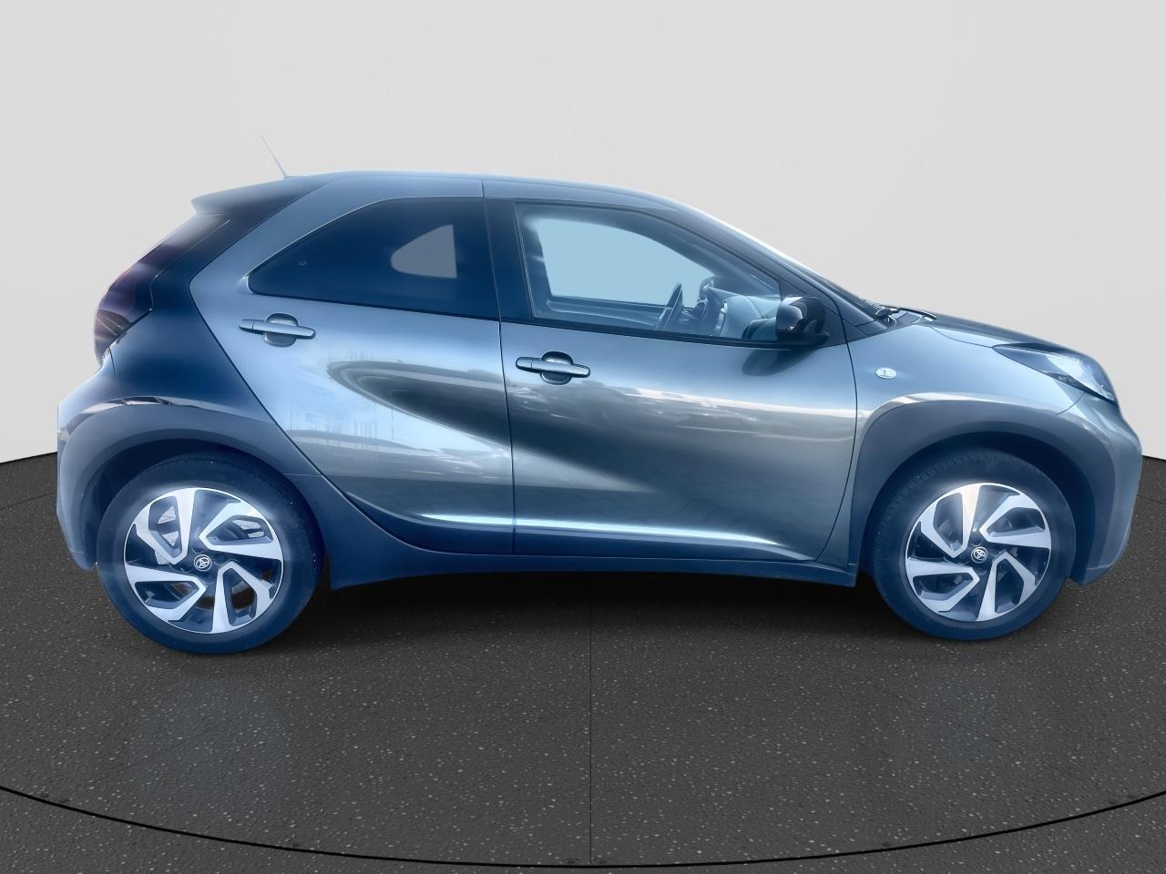 Toyota Toyota