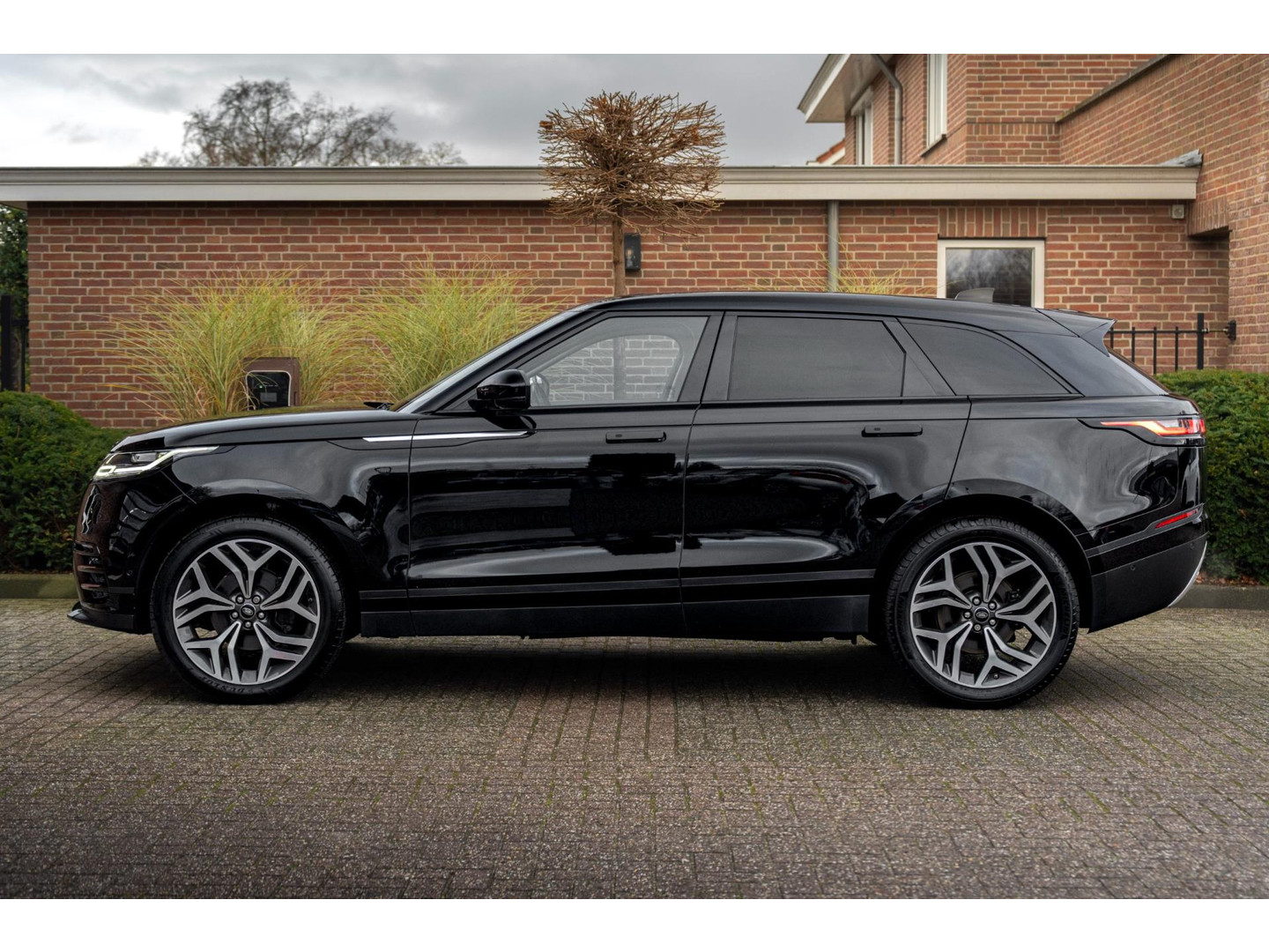 Land Rover Land Rover