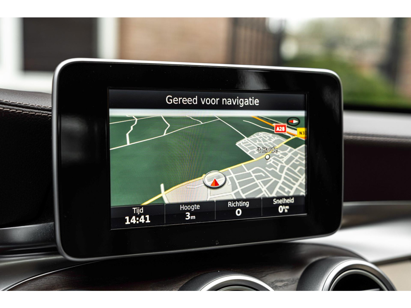 Mercedes-Benz Mercedes-Benz