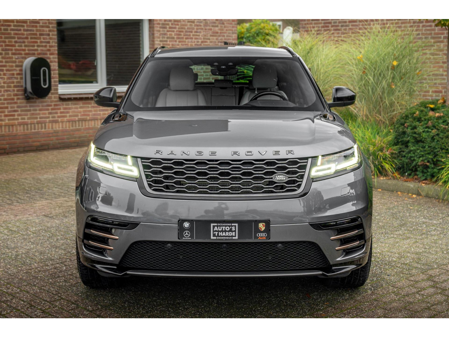 Land Rover Land Rover