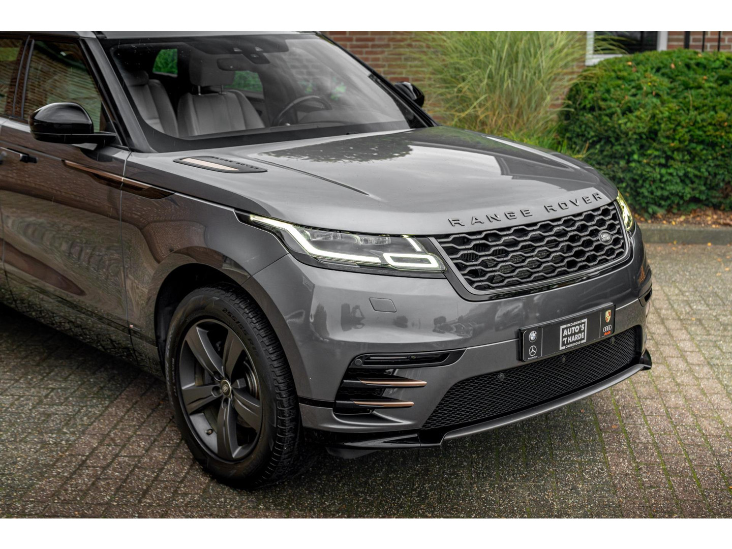 Land Rover Land Rover