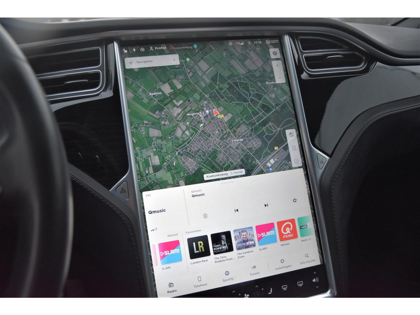 Tesla Tesla