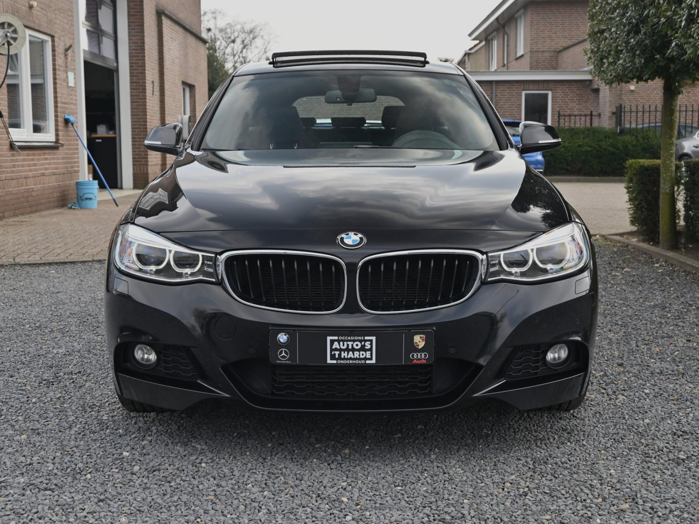 BMW
