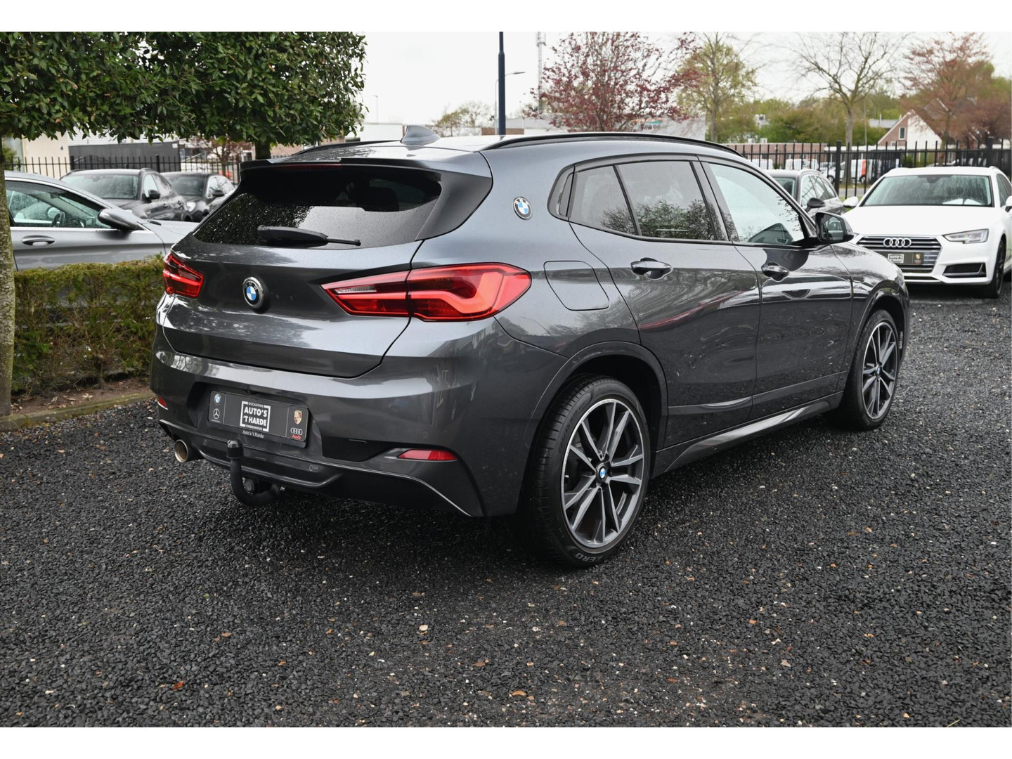 BMW BMW