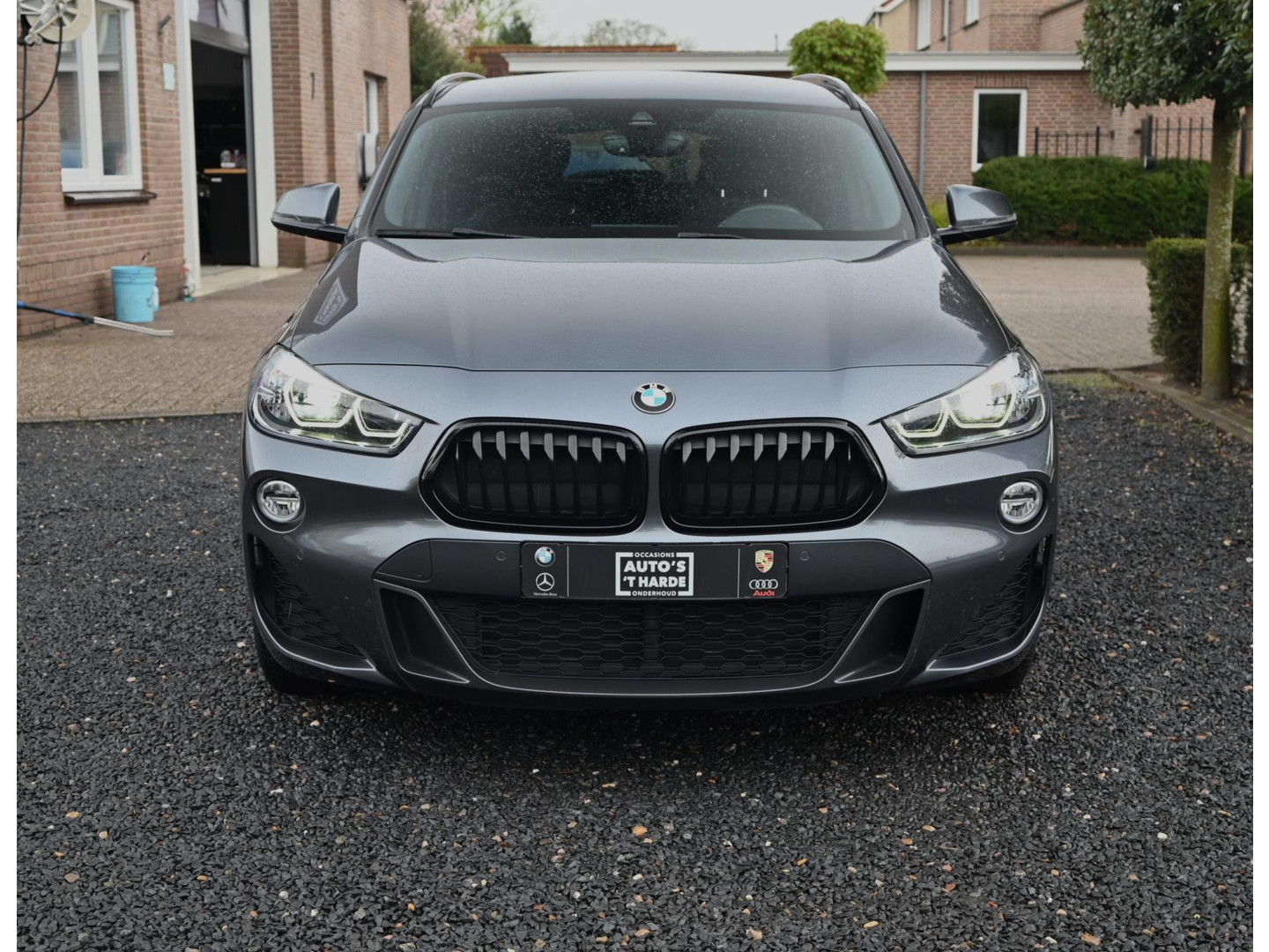 BMW BMW