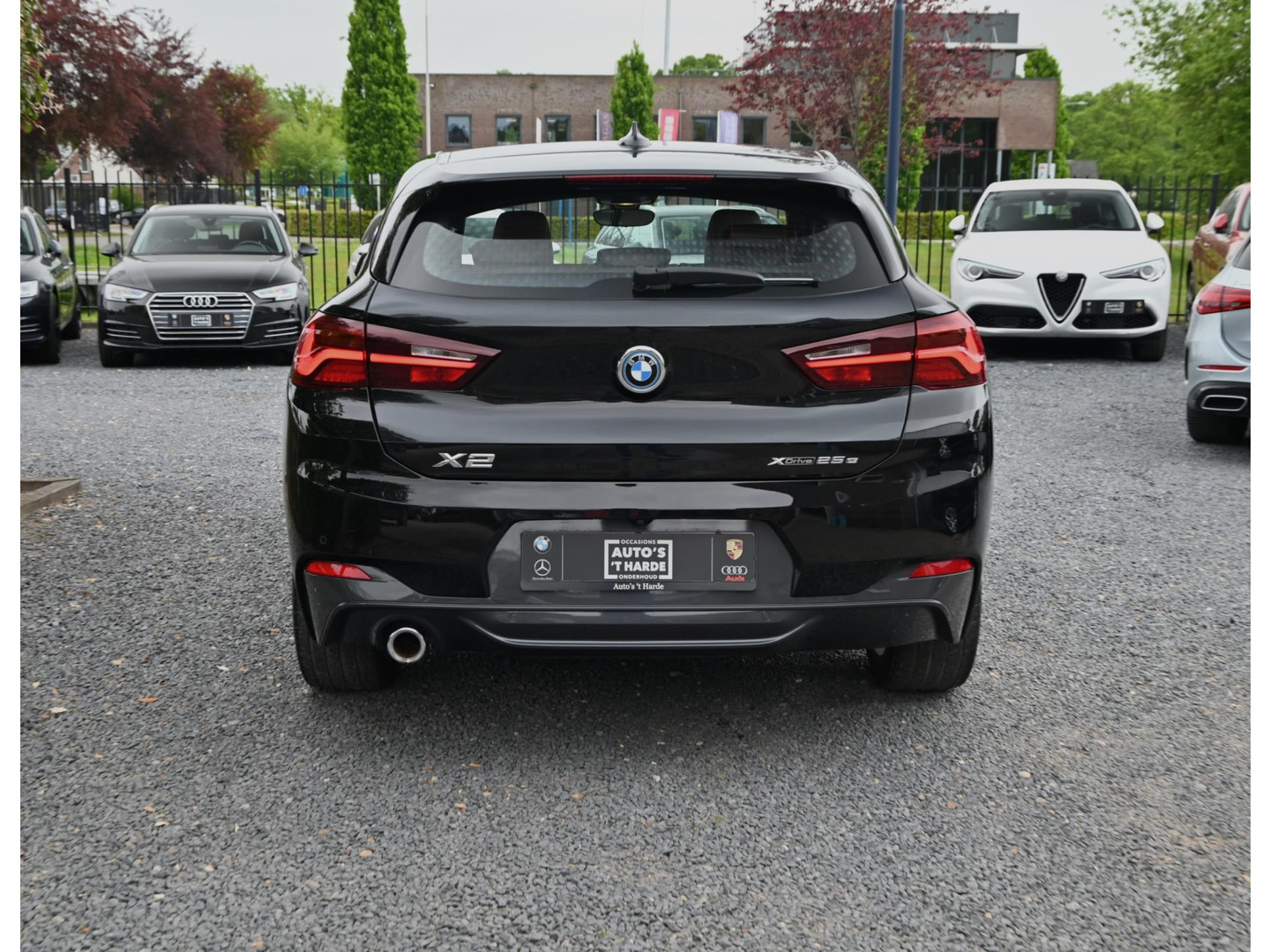 BMW