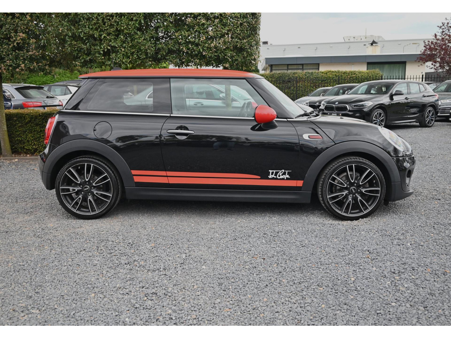 MINI MINI