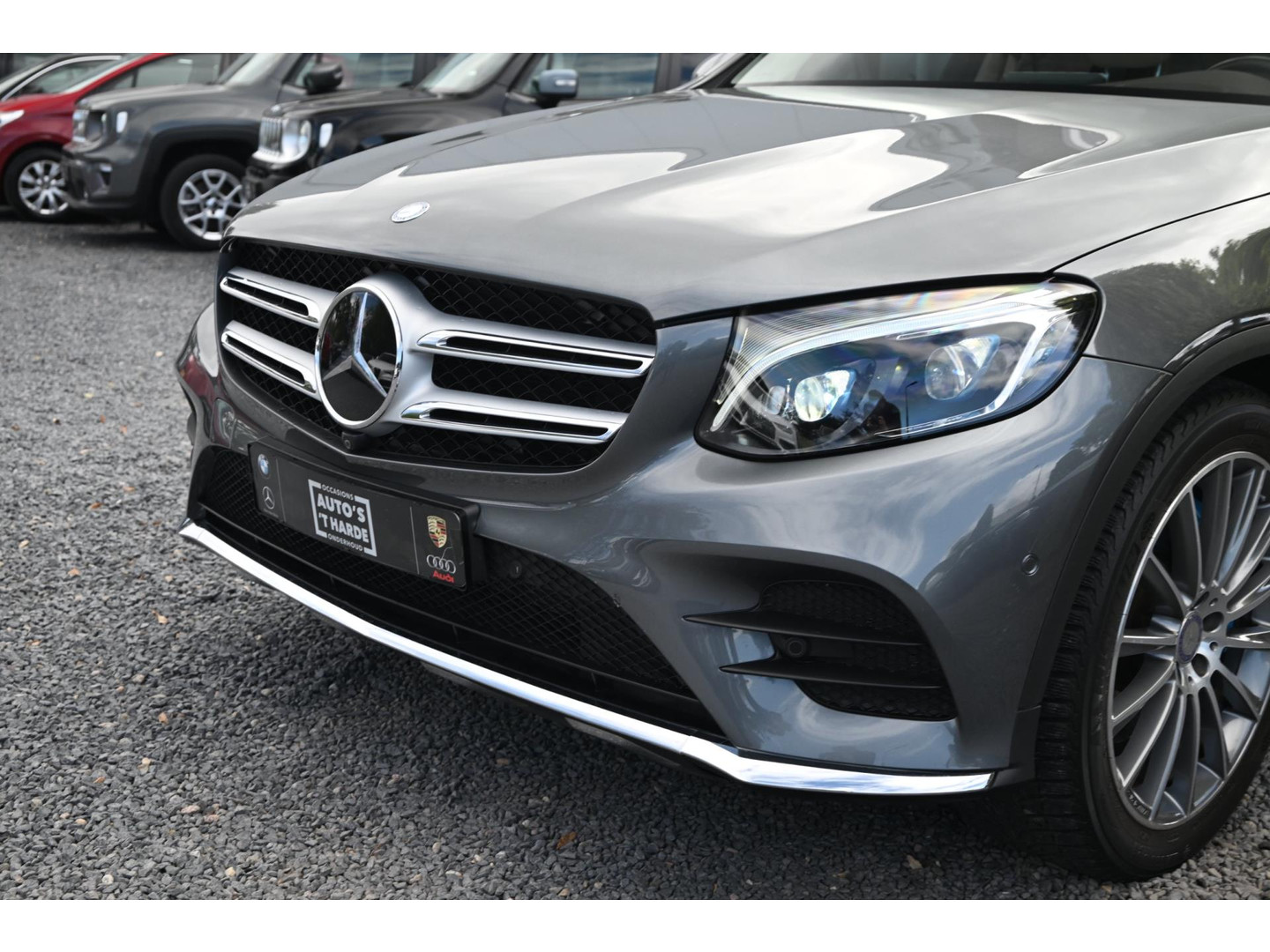 Mercedes-Benz Mercedes-Benz
