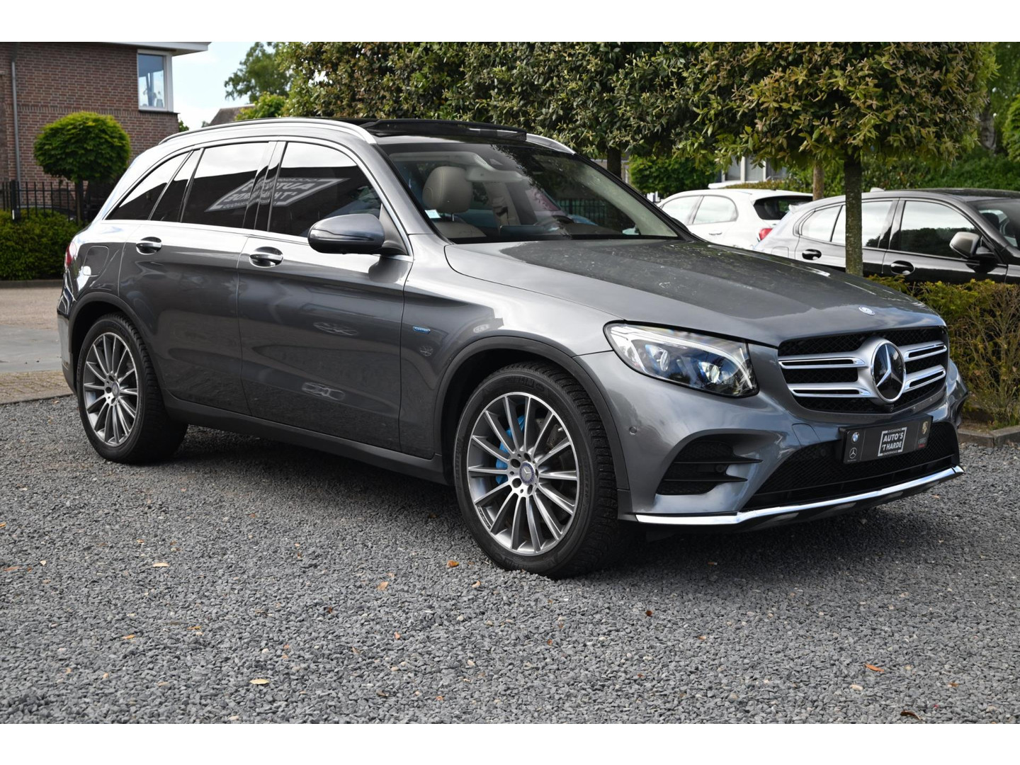 Mercedes-Benz Mercedes-Benz