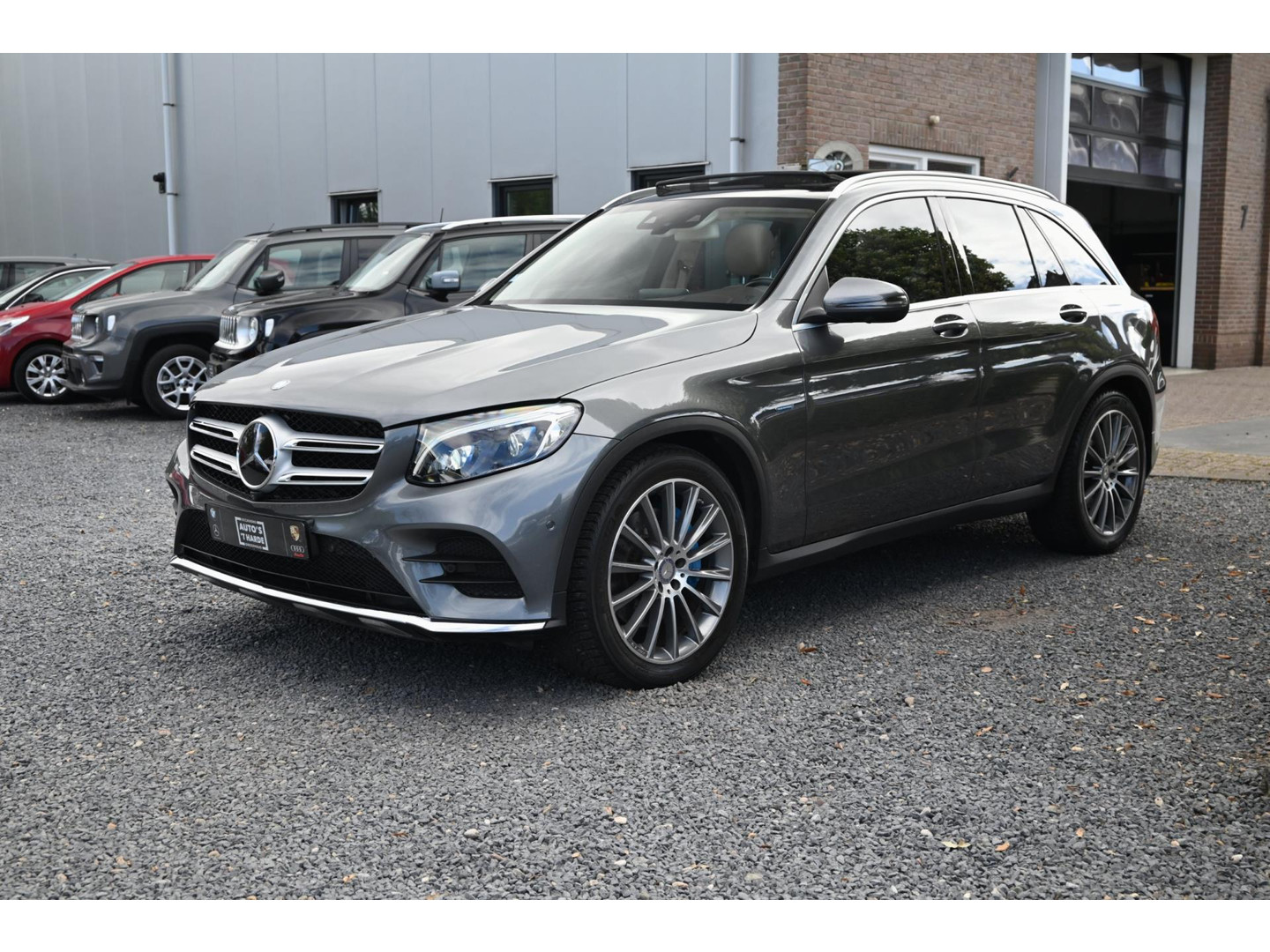Mercedes-Benz Mercedes-Benz