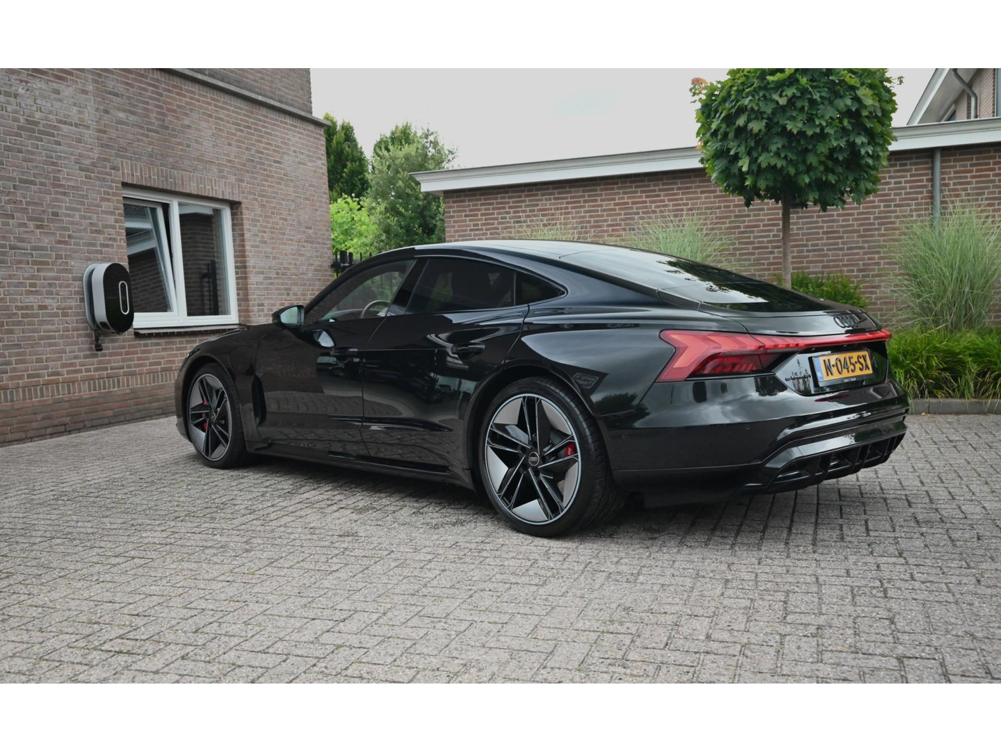 Audi Audi