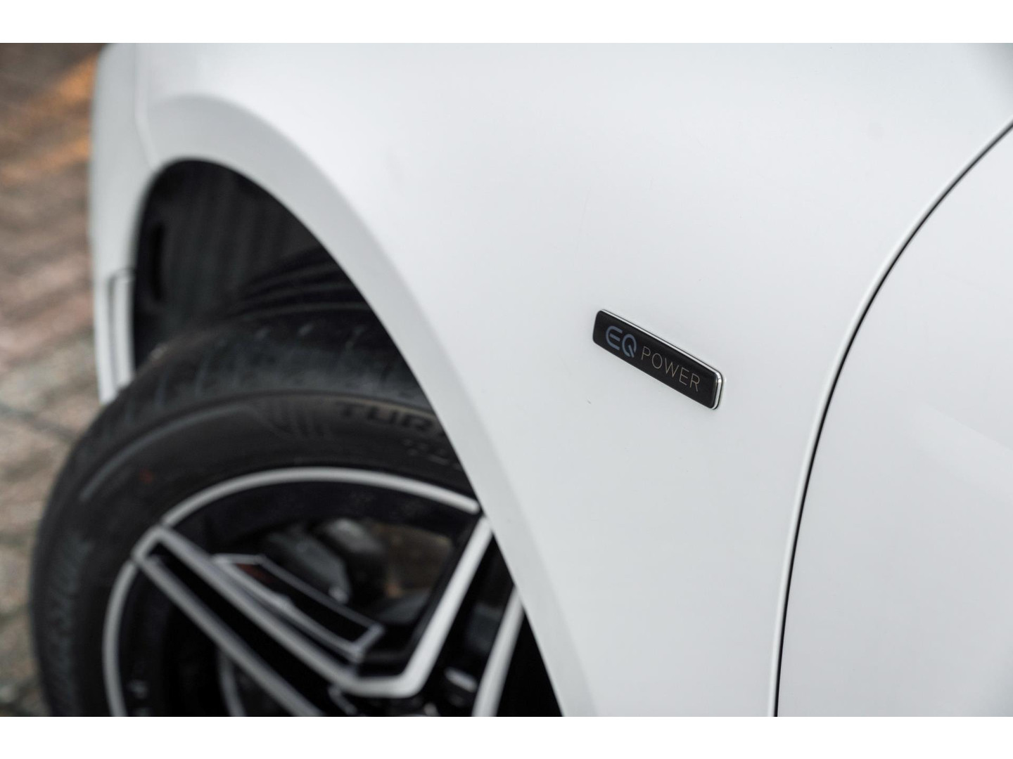 Mercedes-Benz Mercedes-Benz