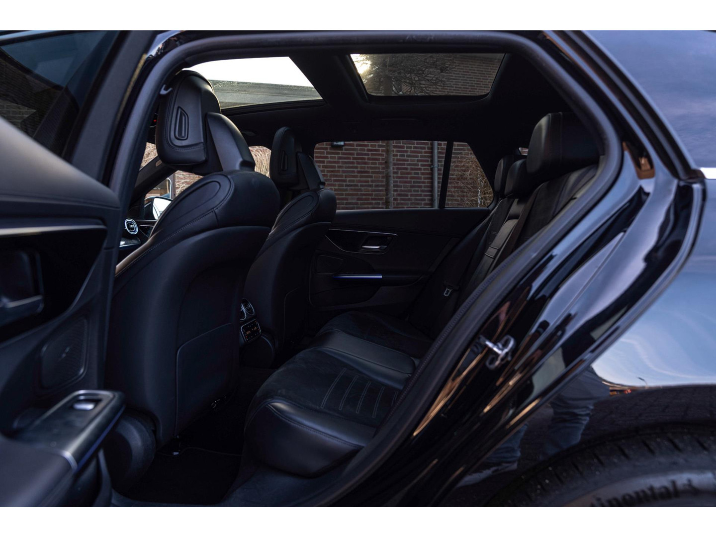 Mercedes-Benz Mercedes-Benz