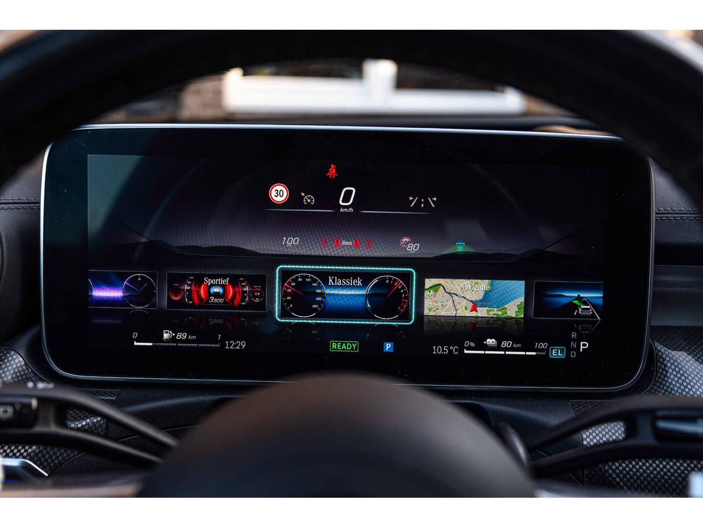 Mercedes-Benz Mercedes-Benz