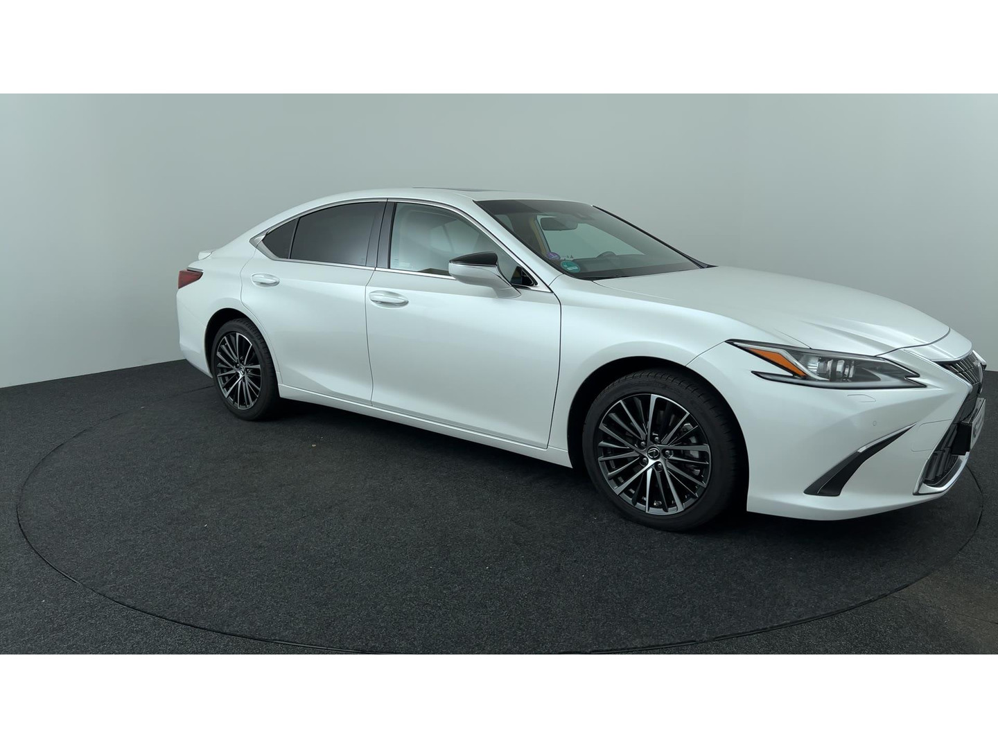 Lexus