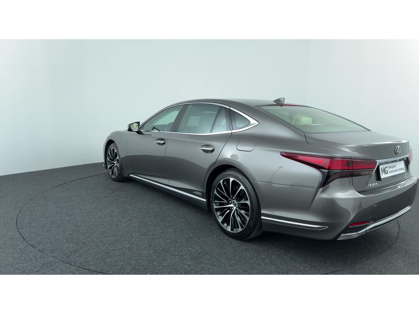 Lexus
