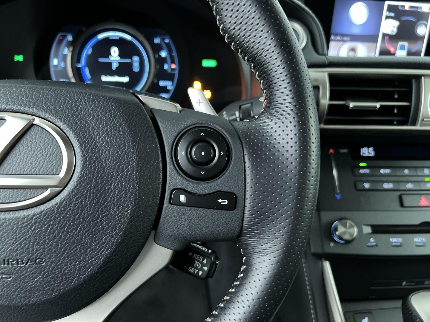 Lexus